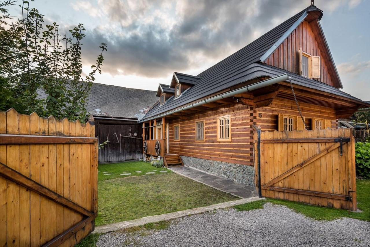 Вілла Drevenica Polomka, 5 Min Peso Restauracia, Ticha Ulica, Potok Брезно Екстер'єр фото